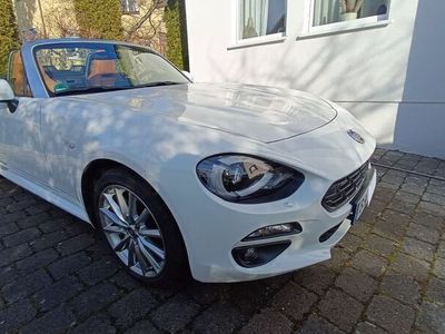 Fiat 124 Spider