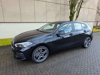 Gebraucht BMW 118 Advantage 136 PS (100 kW) 2022 Schwarz Kleinwagen
