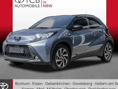Nowe Toyota Aygo X 72 KM (52 kW) 2025 Szary SUV