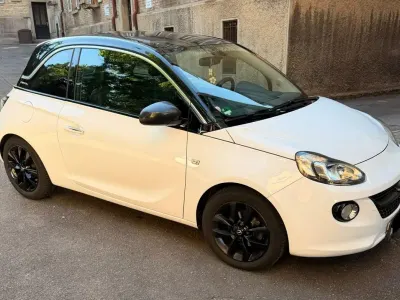 Używany Opel Adam S 90 KM (66 kW) 2019 Biały Hatchback