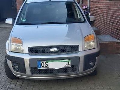 Gebraucht Ford Fusion 68 PS (50 kW) 2006 Silber Kleinwagen