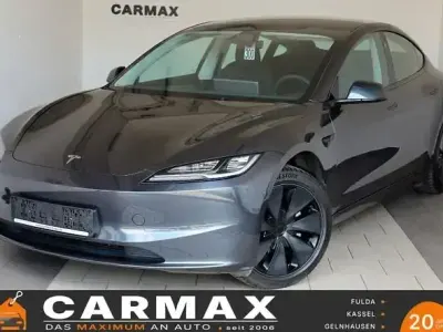 Second-hand Tesla Model 3 366 kW (498 CP) 2023 Gri Berlinǎ