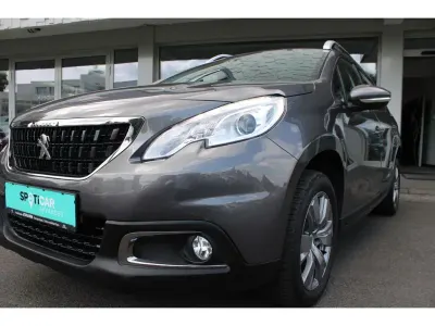 Gebraucht Peugeot 2008 Active 99 PS (72 kW) 2016 Grau SUV