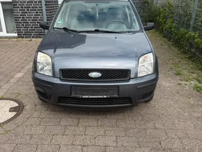 Gebraucht Ford Fusion 75 PS (55 kW) 2004 Grau Kleinwagen