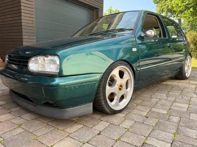 Gebraucht VW Golf III 101 PS (74 kW) 1996 Grün Kleinwagen