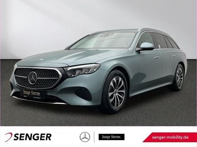 Andere farbe Gebraucht 2024 Mercedes E220 Avantgarde Kombi | 49.880 € (Fairer Preis)
