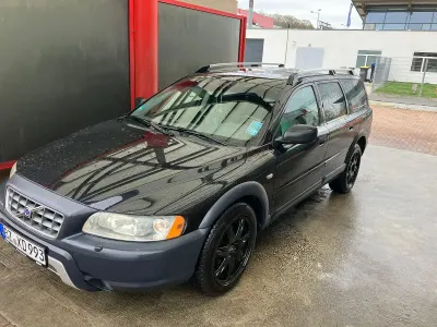 Gebraucht Volvo XC70 185 PS (136 kW) 2006 Schwarz Kombi