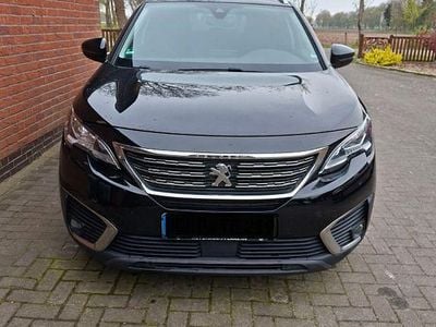 Gebraucht Peugeot 5008 Active 131 PS (96 kW) 2017 Schwarz SUV
