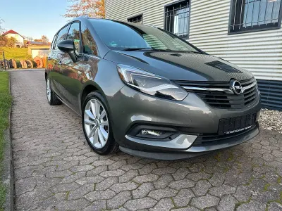 Gebraucht Opel Zafira Business Innovation 170 PS (125 kW) 2018 Grau Van / Kleinbus