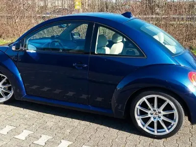 Gebraucht VW New Beetle 102 PS (75 kW) 2006 Blau Kleinwagen