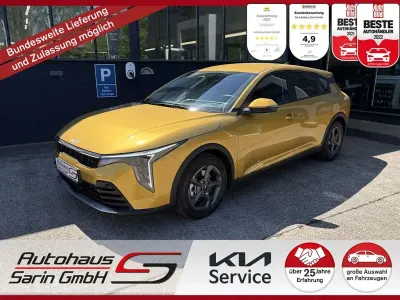 Nuova Kia K4 150 CV (110 kW) 2026 Giallo Berlina