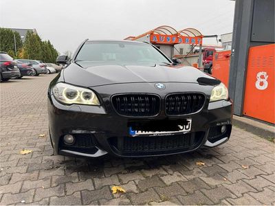Schwarz Gebraucht 2012 BMW 530 M Sport Kombi | 9.250 € (Etwas zu teuer)