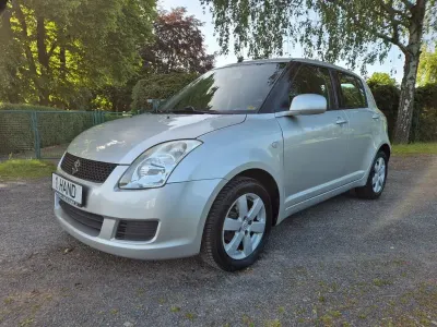 Gebraucht Suzuki Swift 92 PS (67 kW) 2009 Silber Kleinwagen