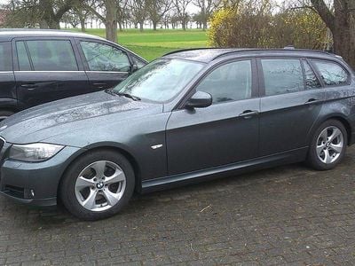 Gebraucht BMW 320 Efficient Dynamics 163 PS (119 kW) 2011 Andere farben Kombi