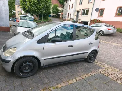 Gebraucht Mercedes A170 95 PS (69 kW) 2001 Silber Kleinwagen