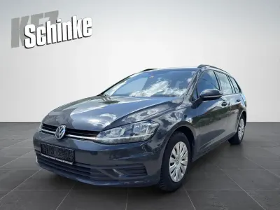 Gebraucht VW Golf VII Trendline 116 PS (85 kW) 2018 Grau Kombi