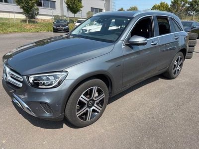 Mercedes GLC300e