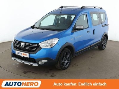 Gebraucht Dacia Dokker Celebration 116 PS (85 kW) 2017 Blau Van / Kleinbus