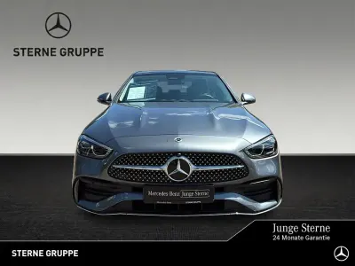 Gebraucht Mercedes C200 AMG 163 PS (119 kW) 2025 Lack selenitgrau Limousine