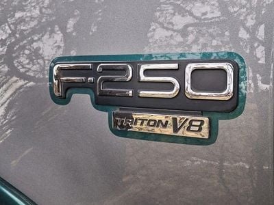 Gebraucht Ford V8 260 PS (191 kW) 1998 Grün SUV