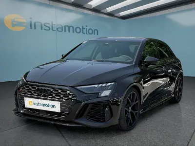 Gebraucht Audi RS3 Sportback 400 PS (294 kW) 2023 Schwarz Kleinwagen