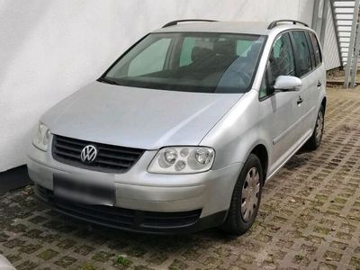 gebraucht VW Touran 1,6 benzin