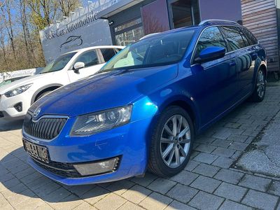 Gebraucht Skoda Octavia Elegance 179 PS (131 kW) 2013 Blau Kombi