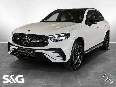 Gebraucht Mercedes GLC220 AMG 197 PS (144 kW) 2023 Unilack polarweiß SUV