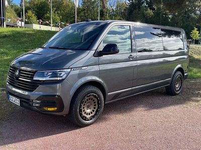 Gebraucht VW Transporter 150 PS (110 kW) 2024 Grau Van