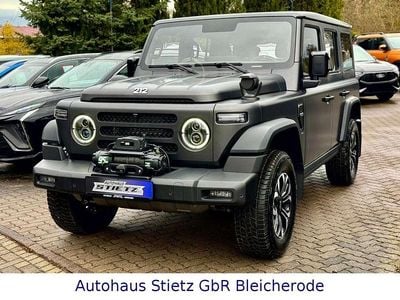 Neu BAW 212 166 PS (122 kW) 2026 Mattgrau SUV