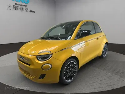 Neu Fiat 500 La Prima 65 PS (47 kW) 2026 Gruen Limousine