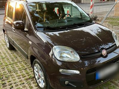 Braun Gebraucht 2012 Fiat Panda Lounge Kleinwagen | 4.740 € (Etwas zu teuer)
