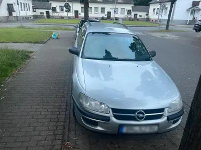Gebraucht Opel Omega 136 PS (100 kW) 1996 Silber Limousine