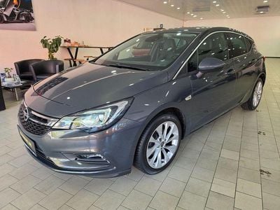 Usata Opel Astra Innovation 105 CV (77 kW) 2016 Grigio Berlina