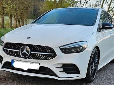 Gebraucht Mercedes B250 AMG 224 PS (164 kW) 2019 Weiß Van / Kleinbus