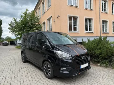 Gebraucht Ford Tourneo Custom Sport 170 PS (125 kW) 2023 Schwarz Van