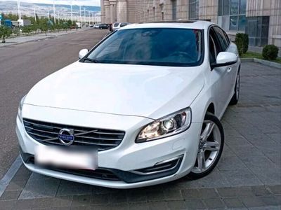 gebraucht Volvo S60 D MOMENTUM