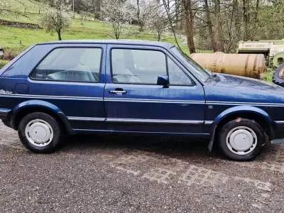 Brugt VW Golf II 70 HK (51 kW) 1987 Blå Hatchback
