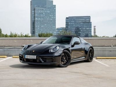 Porsche 911 Targa 4
