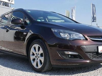 Usata Opel Astra 120 CV (88 kW) 2015 Marrone Berlina