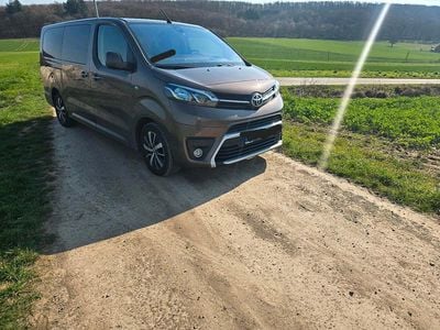 Usata Toyota Proace Verso Comfort 150 CV (110 kW) 2020 Marrone Station wagon