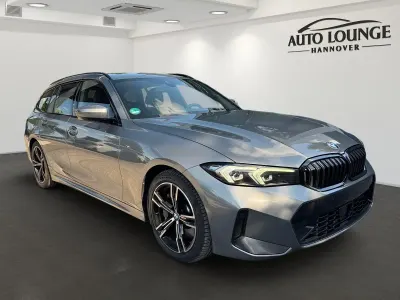 Gebraucht BMW 330 M Sport 286 PS (210 kW) 2023 Grau Kombi
