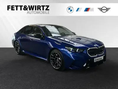 Gebraucht BMW M5 M Sport 727 PS (534 kW) 2025 Marina bay blau Limousine