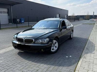 BMW 740