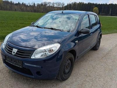 Usata Dacia Sandero Ambiance 75 CV (55 kW) 2009 Blu Berlina