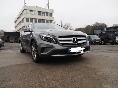 gebraucht Mercedes 200 GLA Dieselmit Anhängerkupplung