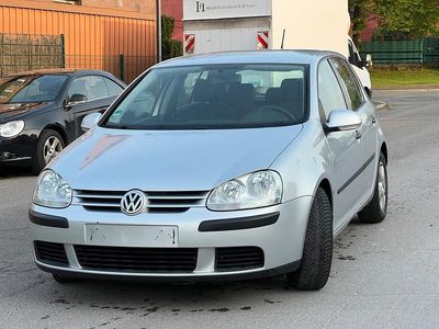 Usata VW Golf IV 80 CV (58 kW) 2006 Argento Utilitaria