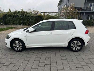 VW e-Golf