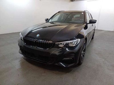 gebraucht BMW 320 d xD M Sport 19*Sthzg*AHK*Kamera*ACC*LiveCP*