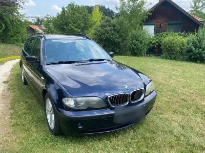 Gebraucht BMW 318 116 PS (85 kW) 2005 Blau Kombi